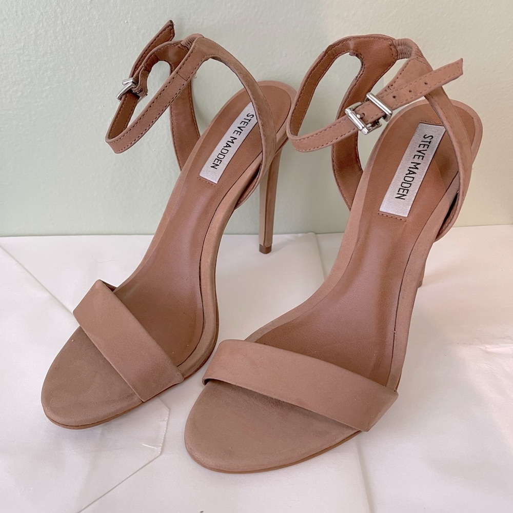 Nude heels Steve Madden